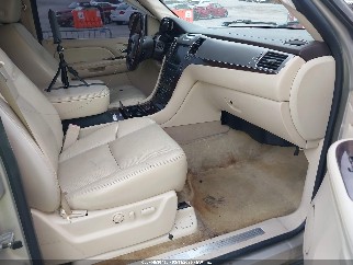 2007 Cadillac Escalade, VIN 1GYFK63887R283837. Фото 5 из 6 с аукциона IAAI. Каталог авто из США OpenDataCar.