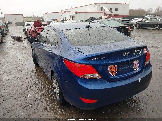 2015 Hyundai Accent, VIN KMHCT4AEXFU798445. Zdjęcie 3 z 6 z aukcji IAAI. Katalog aut z USA OpenDataCar.