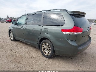 2014 Toyota Sienna, VIN 5TDYK3DC5ES484741. Фото 3 з 6 з аукціону IAAI. Каталог авто зі США OpenDataCar.