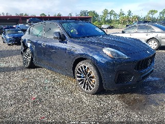 2023 Maserati Grecale, VIN ZN682AVMXP7407743. Фото 1 з 6 з аукціону IAAI. Каталог авто зі США OpenDataCar.
