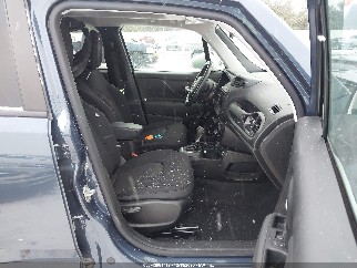 2020 Jeep Renegade, VIN ZACNJABB2LPL03624. Фото 5 из 6 с аукциона IAAI. Каталог авто из США OpenDataCar.