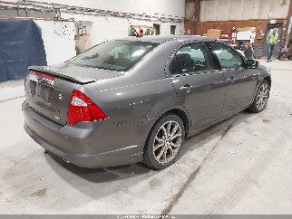 2010 Ford Fusion, VIN 3FAHP0CG2AR195727. Фото 4 з 6 з аукціону IAAI. Каталог авто зі США OpenDataCar.