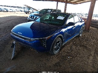 2025 Kia K4, VIN 3KPFT4DE2SE237372. Фото 2 з 6 з аукціону IAAI. Каталог авто зі США OpenDataCar.