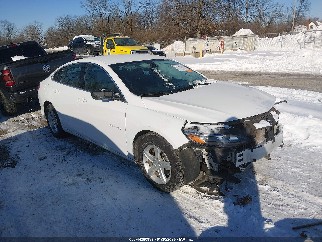 2019 Chevrolet Malibu, VIN 1G1ZC5STXKF208706. Фото 1 з 6 з аукціону IAAI. Каталог авто зі США OpenDataCar.