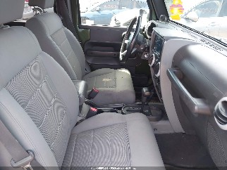2008 Jeep Wrangler Unlimited, VIN 1J8GA59148L636718. Фото 5 з 6 з аукціону IAAI. Каталог авто зі США OpenDataCar.