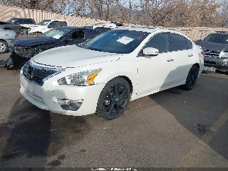 2013 Nissan Altima, VIN 1N4AL3AP7DN554157. Фото 2 з 6 з аукціону IAAI. Каталог авто зі США OpenDataCar.