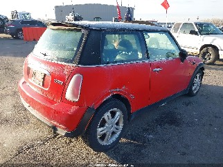2006 Mini Cooper, VIN WMWRC33586TK16092. Фото 4 з 6 з аукціону IAAI. Каталог авто зі США OpenDataCar.