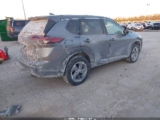 2024 Nissan Rogue, VIN 5N1BT3BB8RC696114. Фото 4 з 6 з аукціону IAAI. Каталог авто зі США OpenDataCar.