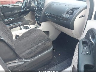 2012 Dodge Grand Caravan, VIN 2C4RDGCG1CR407669. Фото 5 з 6 з аукціону IAAI. Каталог авто зі США OpenDataCar.