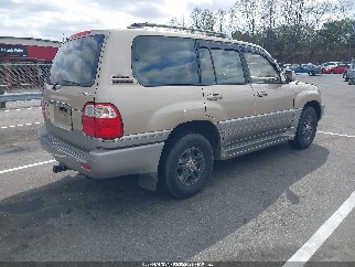 2001 Lexus LX 470, VIN JTJHT00W713510681. Фото 4 з 6 з аукціону IAAI. Каталог авто зі США OpenDataCar.