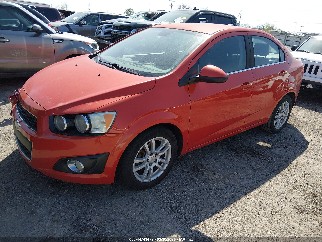 2012 Chevrolet Sonic, VIN 1G1JC5SH6C4185348. Фото 2 з 6 з аукціону IAAI. Каталог авто зі США OpenDataCar.