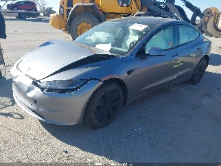 2025 Tesla Model 3, VIN 5YJ3E1EB7SF918573. Фото 2 з 6 з аукціону IAAI. Каталог авто зі США OpenDataCar.