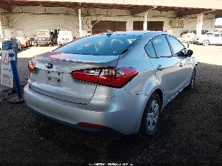 2015 Kia Forte, VIN KNAFX4A68F5429993. Photo 4 of 6 from IAAI auction. OpenDataCar US salvage catalog.