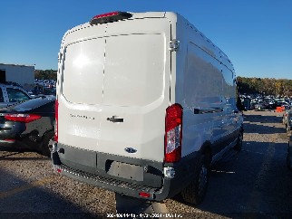 2018 Ford Transit-150, VIN 1FTYE2CM3JKA07559. Фото 4 з 6 з аукціону IAAI. Каталог авто зі США OpenDataCar.