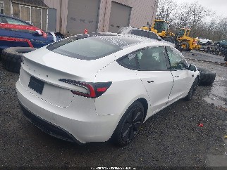 2025 Tesla Model 3, VIN 5YJ3E1EA5SF022375. Фото 4 з 6 з аукціону IAAI. Каталог авто зі США OpenDataCar.