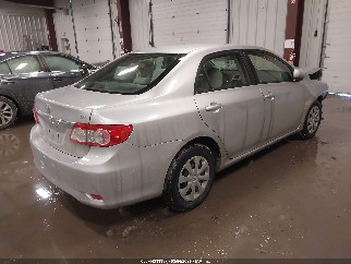 2011 Toyota Corolla, VIN JTDBU4EE7B9137962. Фото 4 з 6 з аукціону IAAI. Каталог авто зі США OpenDataCar.