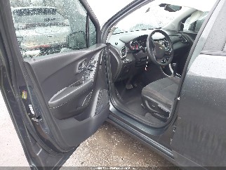 2019 Chevrolet Trax, VIN 3GNCJNSB4KL331702. Фото 5 из 6 с аукциона IAAI. Каталог авто из США OpenDataCar.