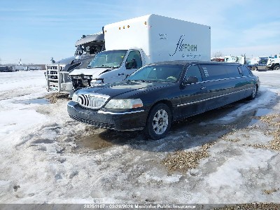 2007 Lincoln Town Car, VIN 1L1FM88WX7Y637198. Фото 2 з 6 з аукціону IAAI. Каталог авто зі США OpenDataCar.