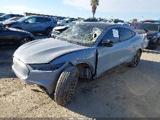 2025 Ford Mustang Mach-E, VIN 3FMTK3R72SMA36745. Zdjęcie 2 z 6 z aukcji IAAI. Katalog aut z USA OpenDataCar.