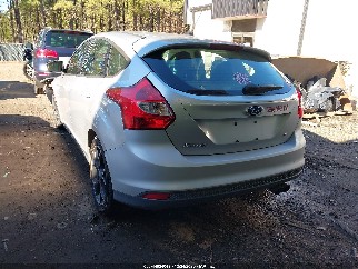 2012 Ford Focus, VIN 1FAHP3K24CL167632. Фото 3 з 6 з аукціону IAAI. Каталог авто зі США OpenDataCar.