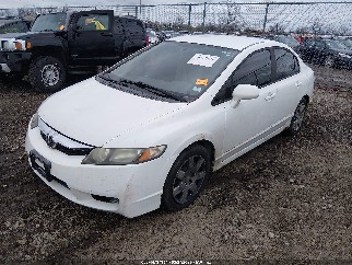 2010 Honda Civic, VIN 19XFA1F54AE070674. Photo 2 of 6 from IAAI auction. OpenDataCar US salvage catalog.