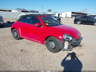 2013 Volkswagen Beetle, VIN 3VW5P7AT6DM815418. Фото 1 з 6 з аукціону IAAI. Каталог авто зі США OpenDataCar.