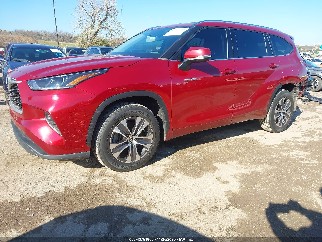 2021 Toyota Highlander Hybrid, VIN 5TDGARAH9MS008508. Фото 2 з 6 з аукціону IAAI. Каталог авто зі США OpenDataCar.