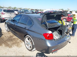 2018 Bmw 3 Series, VIN WBA8B9G5XJNU98468. Фото 3 з 6 з аукціону IAAI. Каталог авто зі США OpenDataCar.