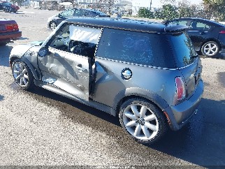 2005 Mini Cooper, VIN WMWRE335X5TL13593. Фото 3 з 6 з аукціону IAAI. Каталог авто зі США OpenDataCar.