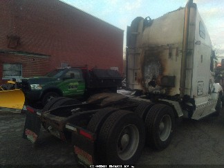 2007 Freightliner Conventional, VIN 1FUJA6CK67LY06105. Photo 4 of 6 from IAAI auction. OpenDataCar US salvage catalog.