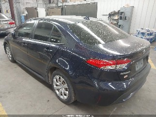 2021 Toyota Corolla, VIN JTDEPMAE6MJ126575. Фото 3 з 6 з аукціону IAAI. Каталог авто зі США OpenDataCar.