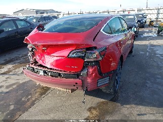 2018 Tesla Model 3, VIN 5YJ3E1EB3JF087958. Фото 4 з 6 з аукціону IAAI. Каталог авто зі США OpenDataCar.