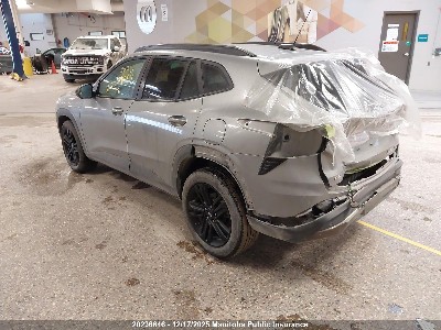 2025 Chevrolet Trax, VIN KL77LKE25SC125974. Фото 3 з 6 з аукціону IAAI. Каталог авто зі США OpenDataCar.