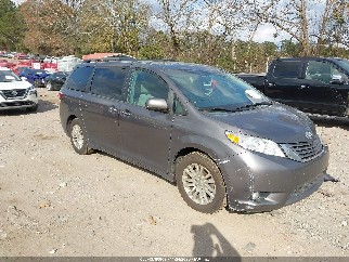 2015 Toyota Sienna, VIN 5TDYK3DC4FS606152. Фото 1 з 6 з аукціону IAAI. Каталог авто зі США OpenDataCar.