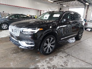 2023 Volvo XC90 Recharge, VIN YV4H60CN1P1922965. Фото 2 з 6 з аукціону IAAI. Каталог авто зі США OpenDataCar.