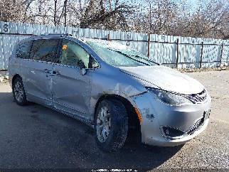 2018 Chrysler Pacifica, VIN 2C4RC1GG9JR272402. Фото 1 з 6 з аукціону IAAI. Каталог авто зі США OpenDataCar.