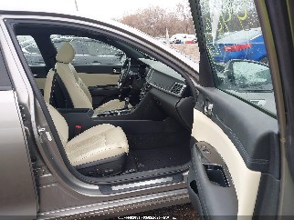 2016 Kia Optima, VIN 5XXGV4L20GG042309. Фото 5 из 6 с аукциона IAAI. Каталог авто из США OpenDataCar.