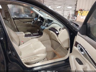 2011 Infiniti M56, VIN JN1AY1AR1BM570247. Zdjęcie 5 z 6 z aukcji IAAI. Katalog aut z USA OpenDataCar.