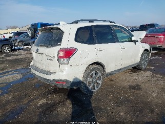 2017 Subaru Forester, VIN JF2SJAGC2HH431546. Фото 4 з 6 з аукціону IAAI. Каталог авто зі США OpenDataCar.