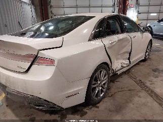 2013 Lincoln MKZ, VIN 3LN6L2G90DR803832. Фото 4 з 6 з аукціону IAAI. Каталог авто зі США OpenDataCar.