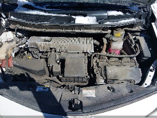 2017 Toyota Prius V, VIN JTDZN3EU4HJ065882. Фото 5 з 6 з аукціону IAAI. Каталог авто зі США OpenDataCar.
