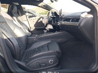 2022 Audi RS5 Sportback, VIN WUAAWCF52NA902922. Фото 5 з 6 з аукціону IAAI. Каталог авто зі США OpenDataCar.