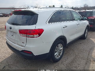 2018 Kia Sorento, VIN 5XYPGDA32JG350204. Фото 4 з 6 з аукціону IAAI. Каталог авто зі США OpenDataCar.