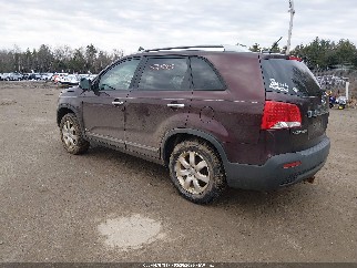 2012 Kia Sorento, VIN 5XYKTDA67CG288835. Zdjęcie 3 z 6 z aukcji IAAI. Katalog aut z USA OpenDataCar.