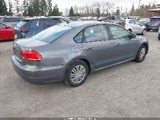 2014 Volkswagen Passat, VIN 1VWAT7A38EC093222. Фото 4 з 6 з аукціону IAAI. Каталог авто зі США OpenDataCar.