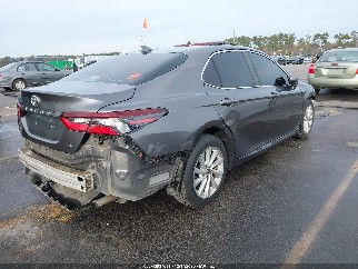 2021 Toyota Camry, VIN 4T1C11AK8MU537385. Фото 4 з 6 з аукціону IAAI. Каталог авто зі США OpenDataCar.