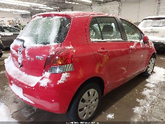 2011 Toyota Yaris, VIN JTDKT4K34B5336612. Фото 4 з 6 з аукціону IAAI. Каталог авто зі США OpenDataCar.