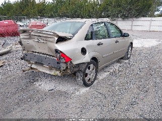 2007 Ford Focus, VIN 1FAHP34N57W360917. Фото 4 з 6 з аукціону IAAI. Каталог авто зі США OpenDataCar.