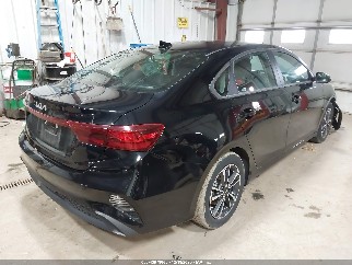 2024 Kia Forte, VIN 3KPF24AD1RE712261. Фото 4 з 6 з аукціону IAAI. Каталог авто зі США OpenDataCar.