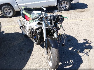 1998 Suzuki GSX-R600, VIN JS1GN78A0W2100256. Фото 1 з 6 з аукціону IAAI. Каталог авто зі США OpenDataCar.